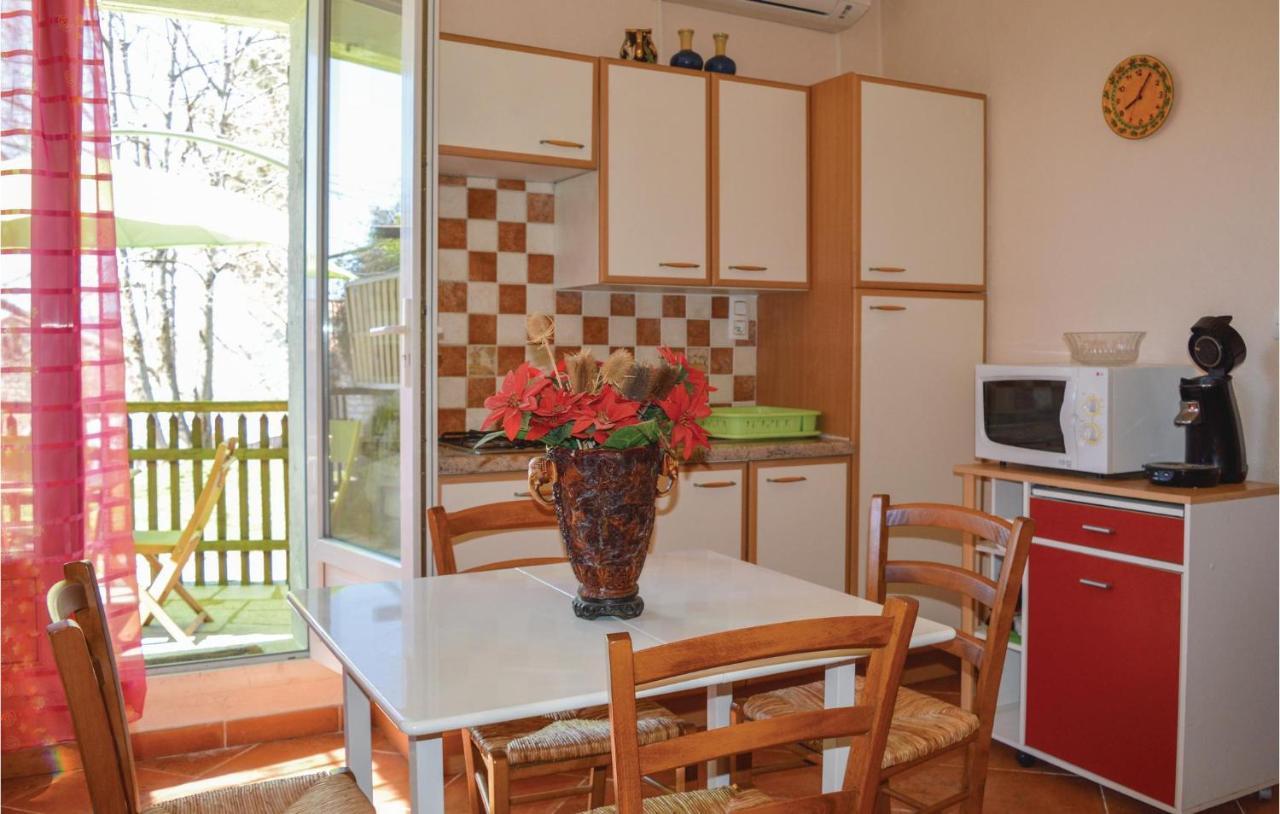 Nice Apartment In Zonza With Kitchenette Kültér fotó