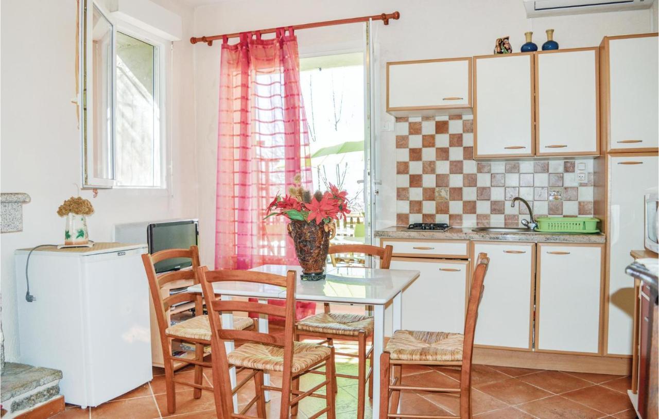 Nice Apartment In Zonza With Kitchenette Kültér fotó